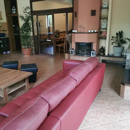 Guľka Kováčová Сasa de vacaciones